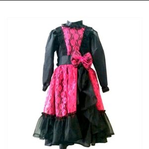 Elegant Pink and Black Lace Lingerie Set